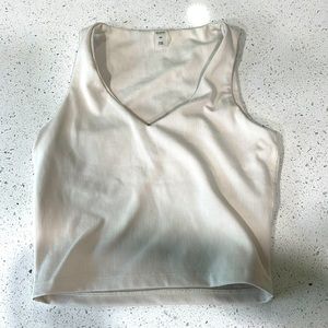 Beyond Yoga V Neck Cropped Tank in Cream